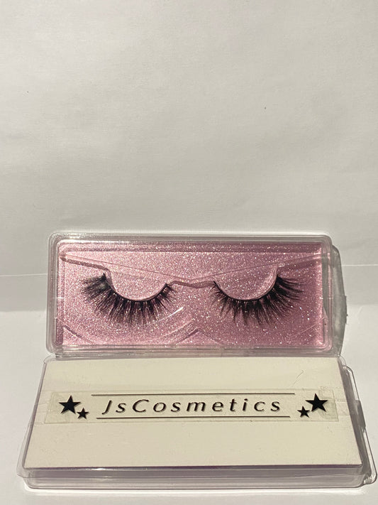 Classic Eyelashes🎀